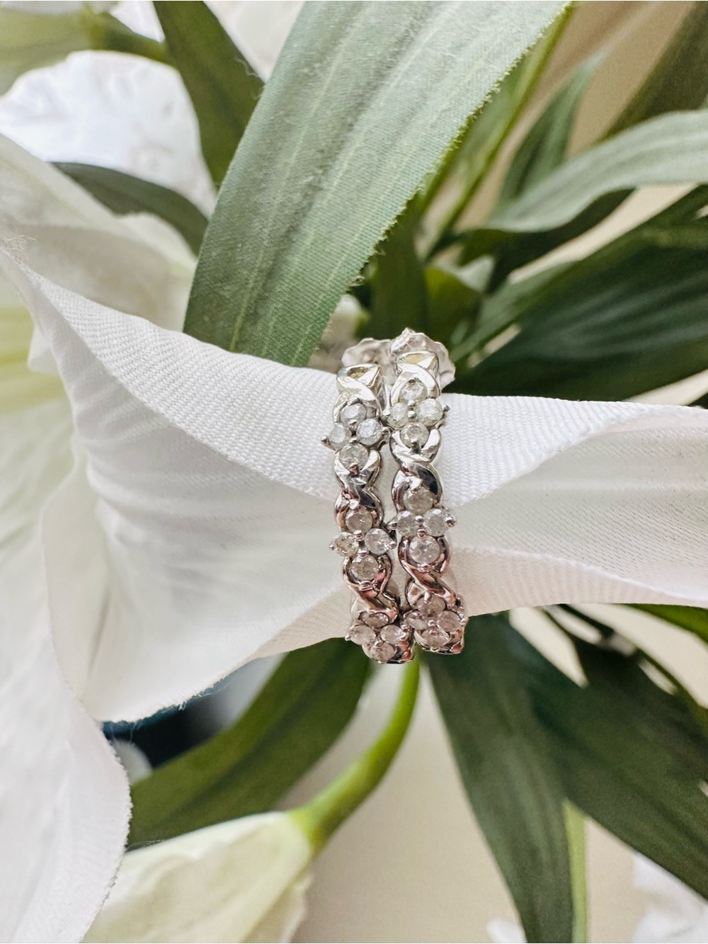 Classic 14K Solid White Gold Diamond Hoop Earrings - Elegant Sparkle